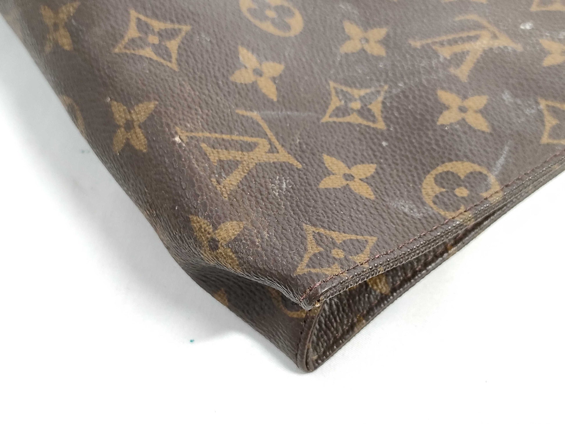 LOUIS VUITTON Monogram Vuitton Monogram Posh Toilette Second Bag