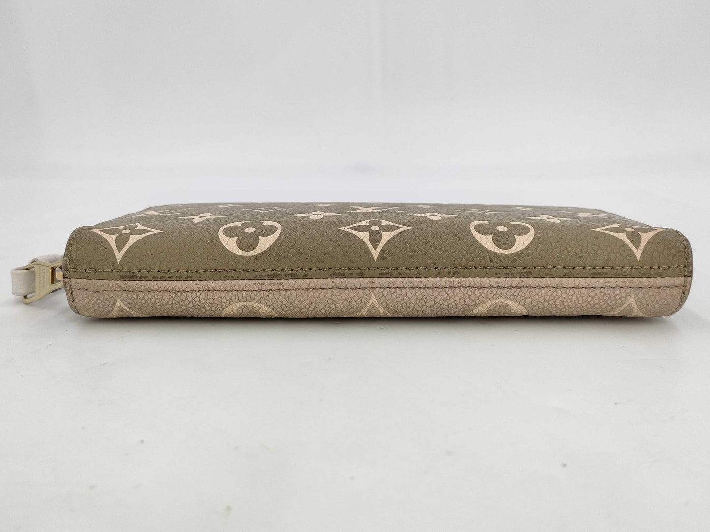 LOUIS VUITTON Louis Vuitton LOUIS VUITTON Zippy Wallet Wallet