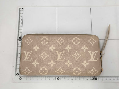 LOUIS VUITTON Louis Vuitton LOUIS VUITTON Zippy Wallet Wallet