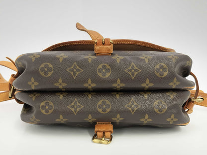 LOUIS VUITTON Louis Vuitton Saumur Shoulder Bag