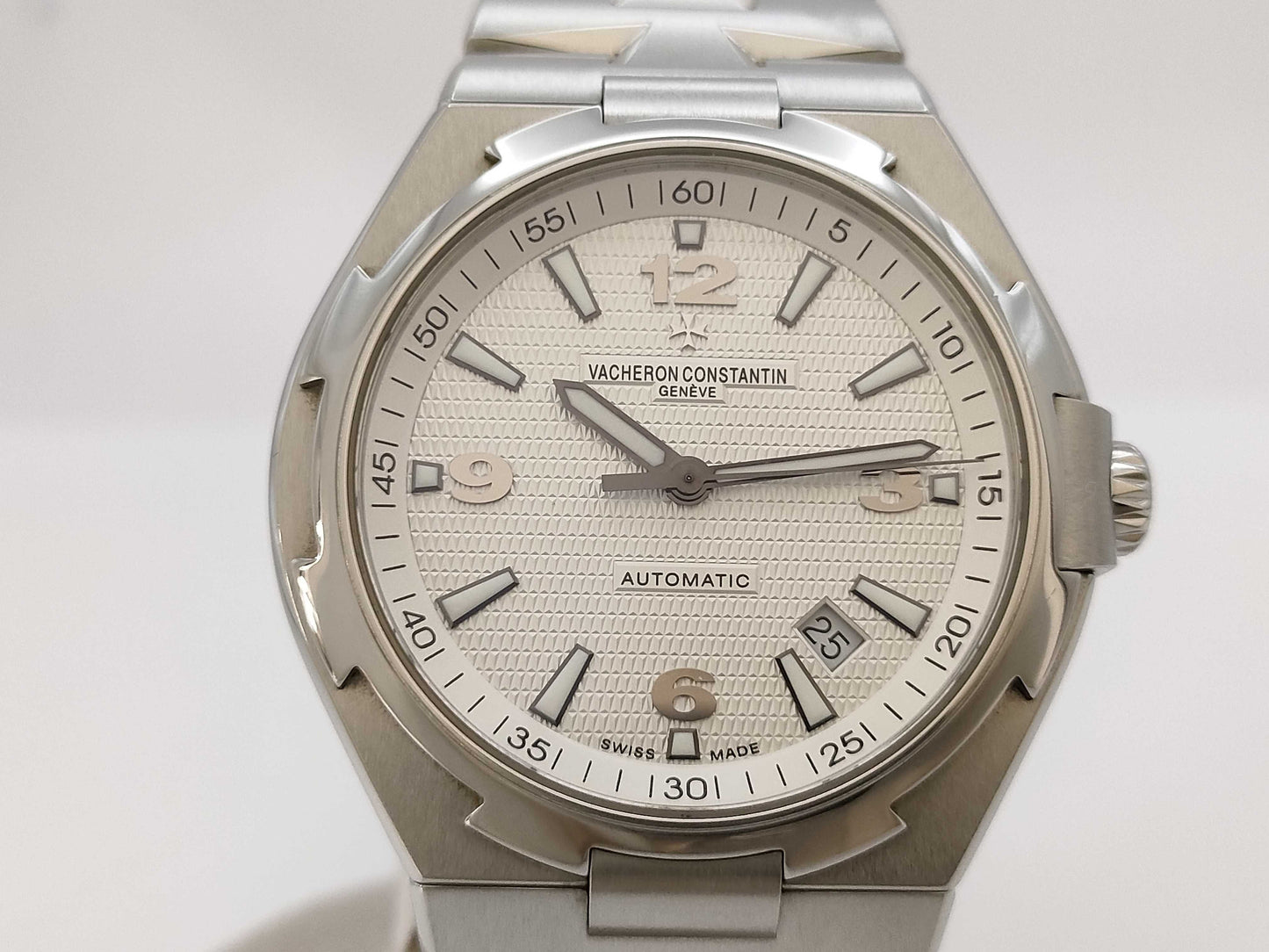 VACHERON CONSTANTIN Overseas 47040/B01A 818253 Automatic Men's Watch