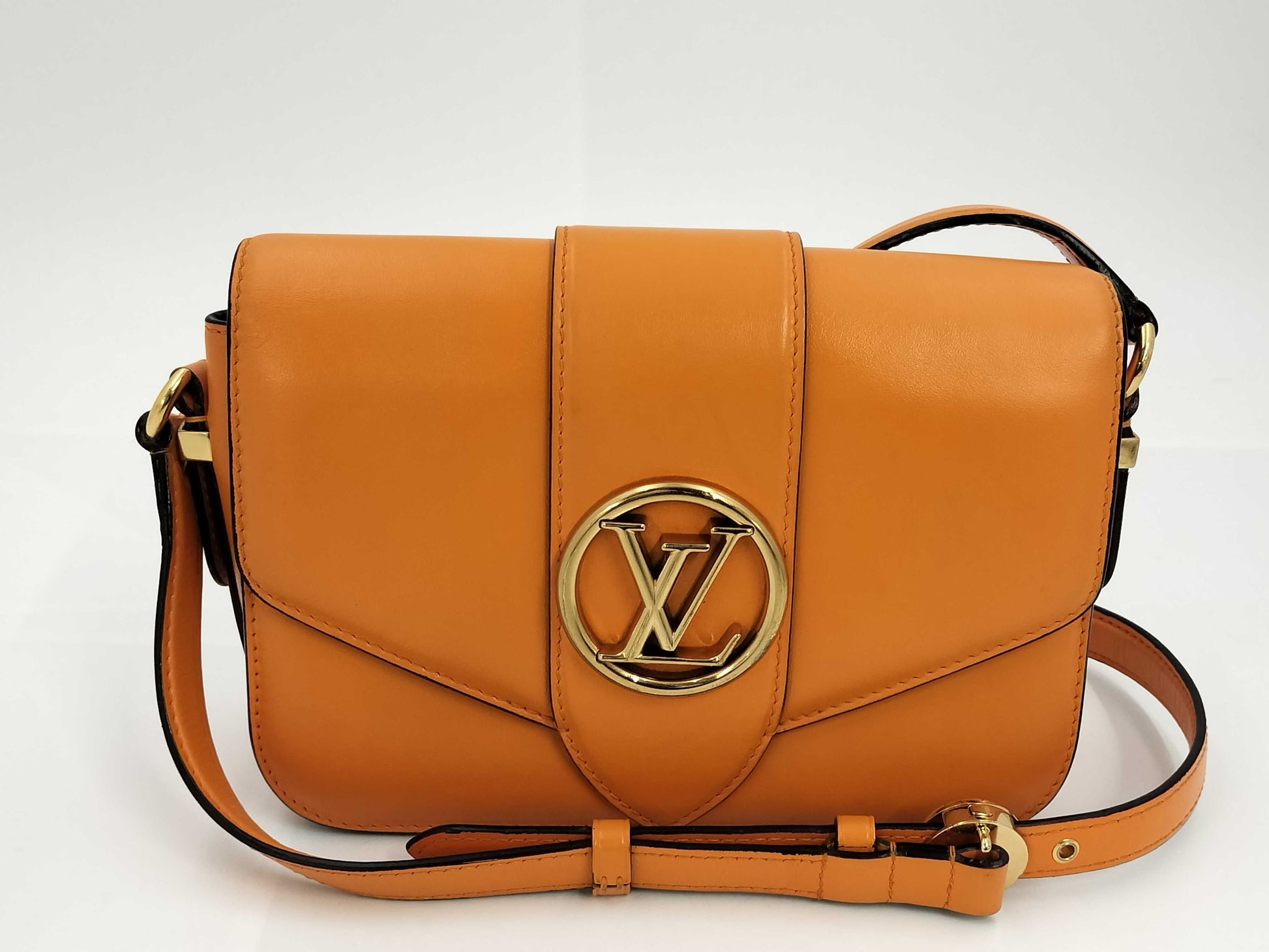 LOUIS VUITTON Louis Vuitton Pont Neuf Shoulder Bag Bag