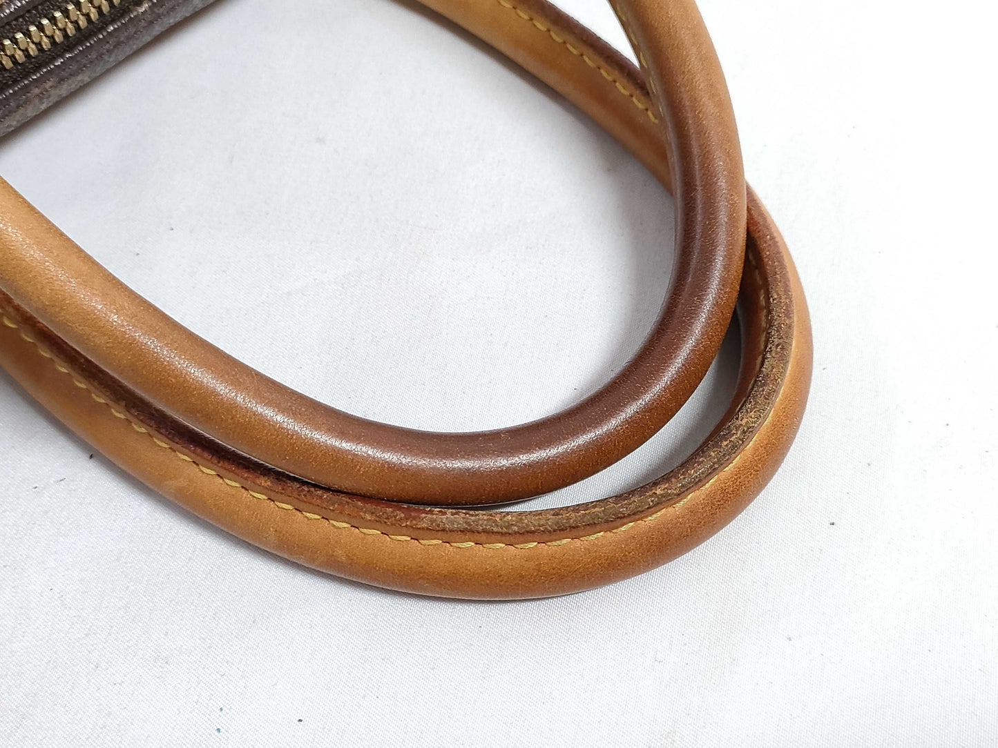 LOUIS VUITTON Monogram Louis Vuitton Monogram Deauville M47270 Serial Blush Boring Vanity Handbag