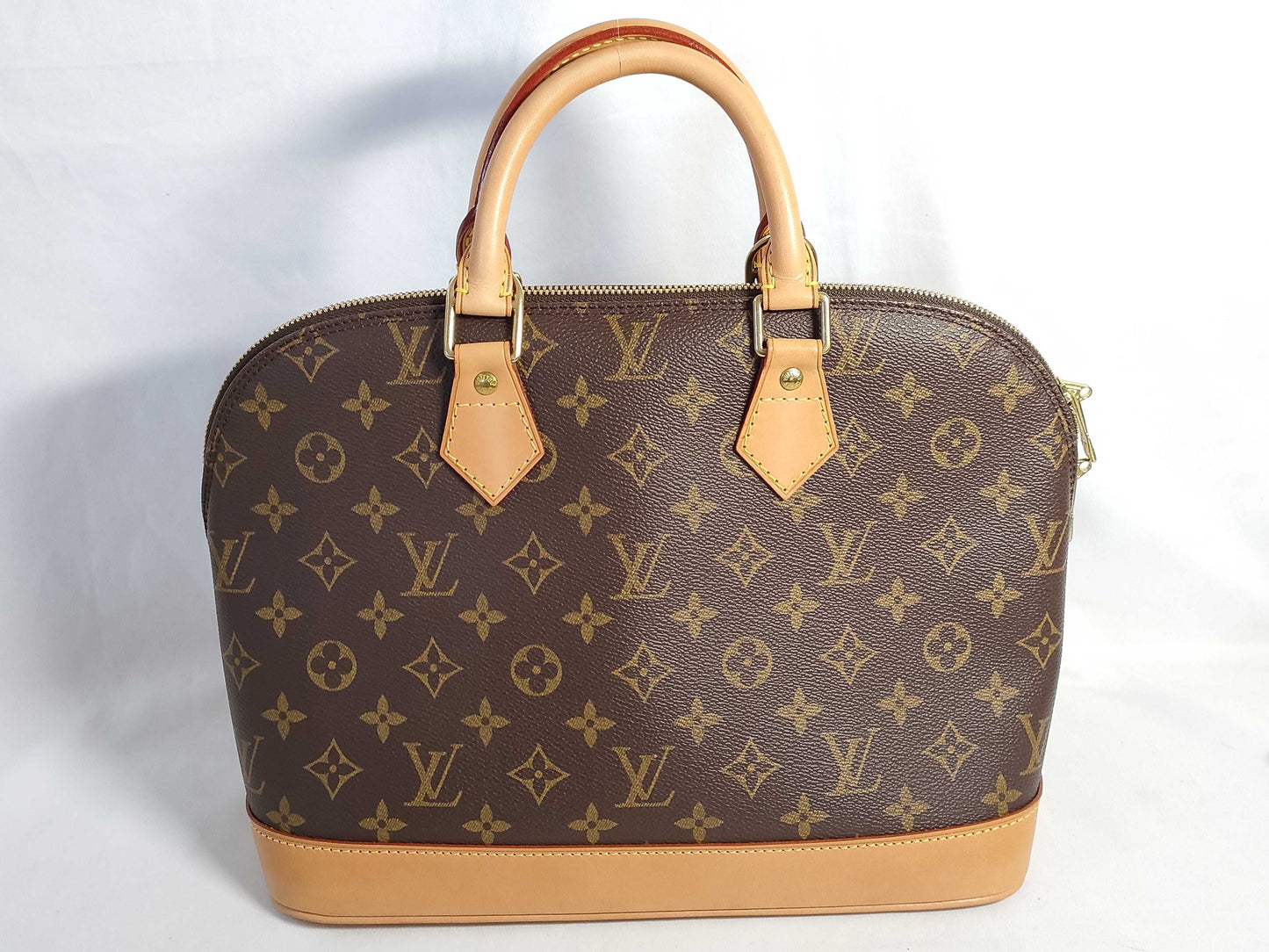 LOUIS VUITTON Monogram Louis Vuitton Monogram ALMA M51130 FL1011 Handbag
