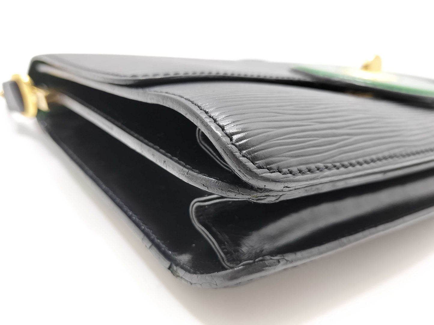 LOUIS VUITTON Epi LV Epi Freerun Green x Noir Shoulder Bag