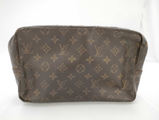 LOUIS VUITTON Louis Vuitton Monogram True Toilette Clutch Bag