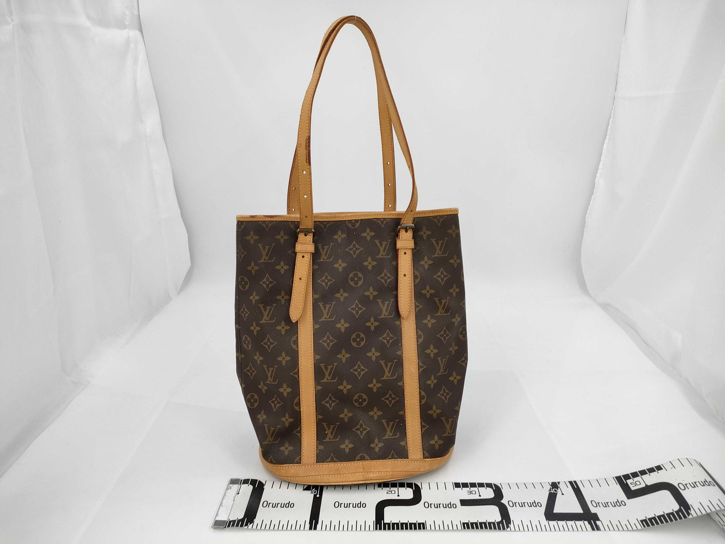 LOUIS VUITTON Bucket Tote Bag