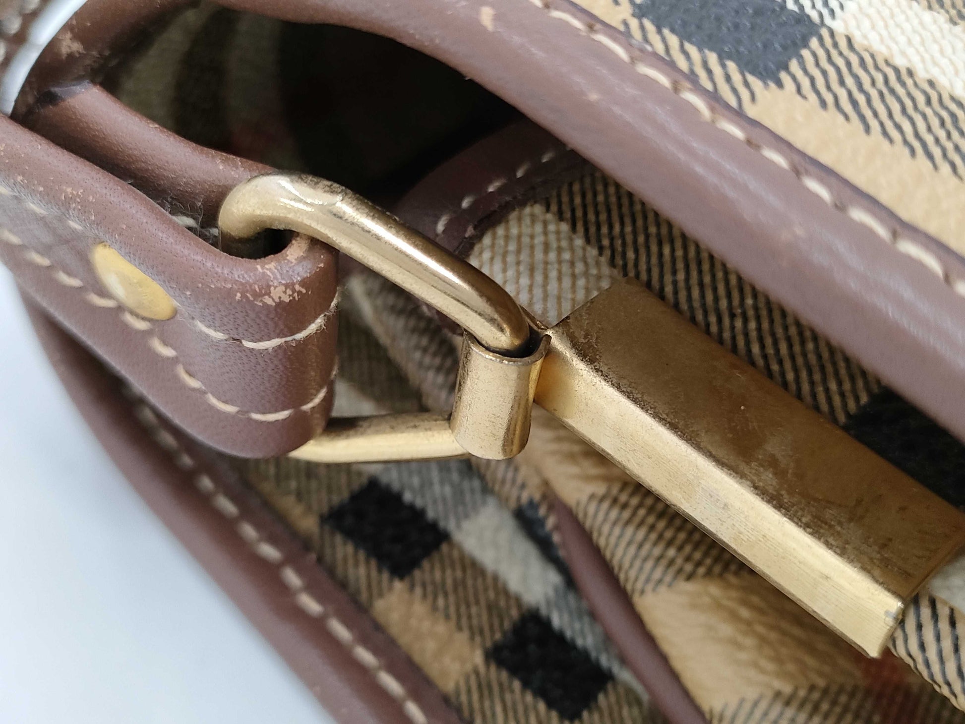 Burberrys Shoulder Bag Shoulder Bag