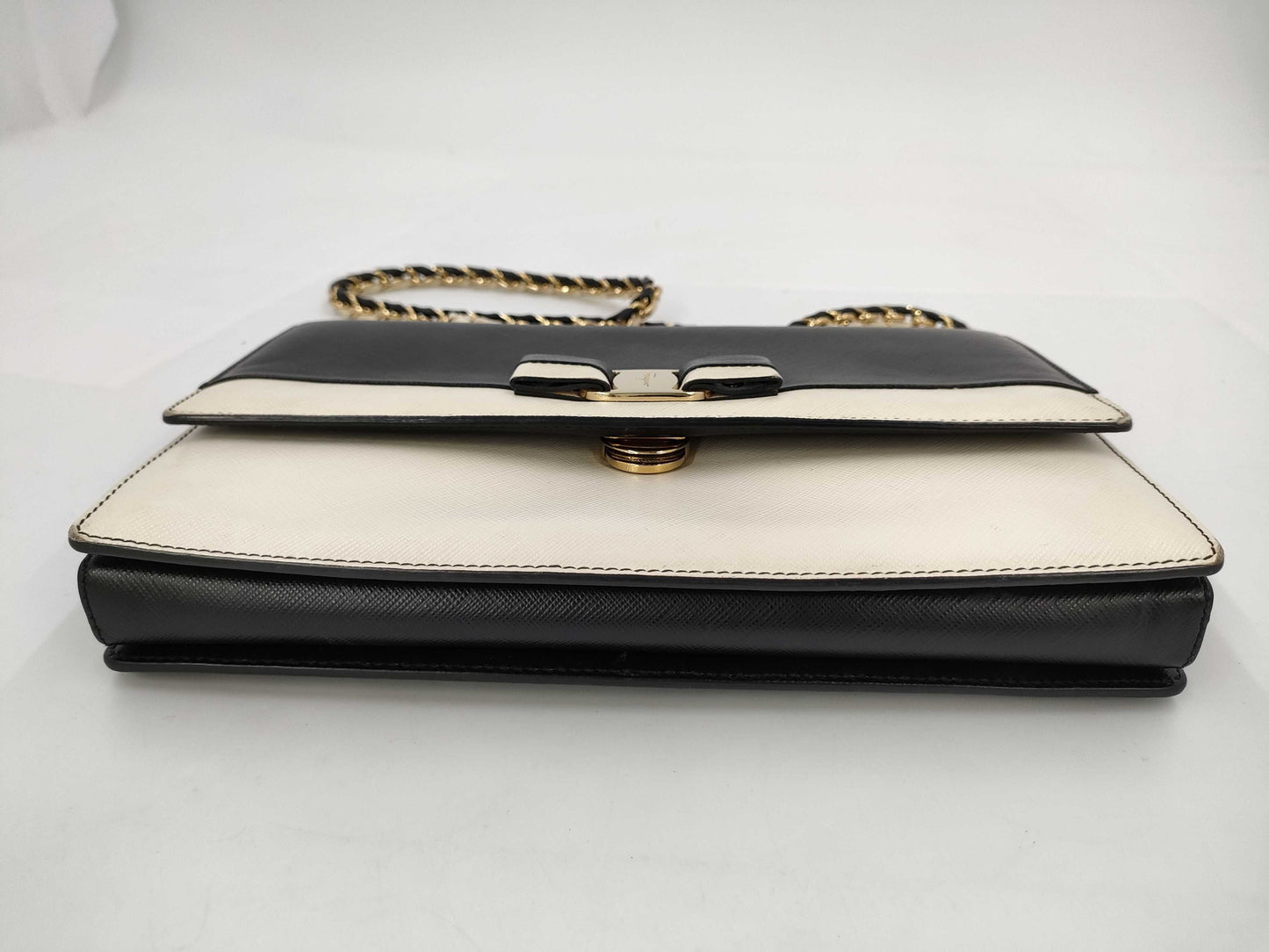 Salvatore Ferragamo Vara Shoulder Bag
