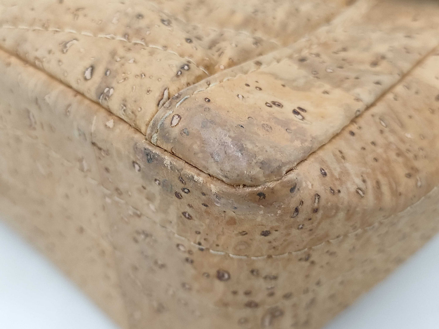 CHANEL CHANEL 2.55 V-Stitch Chain Shoulder Bag in Cork