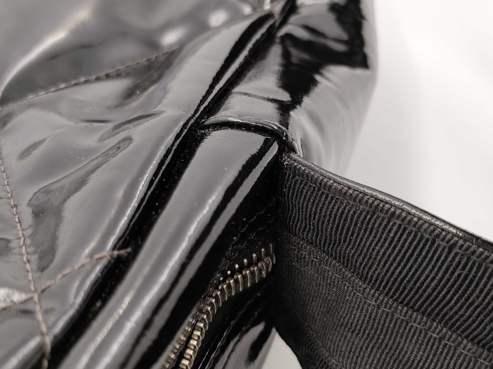 CHANEL CHANEL Matelasse Shoulder Bag