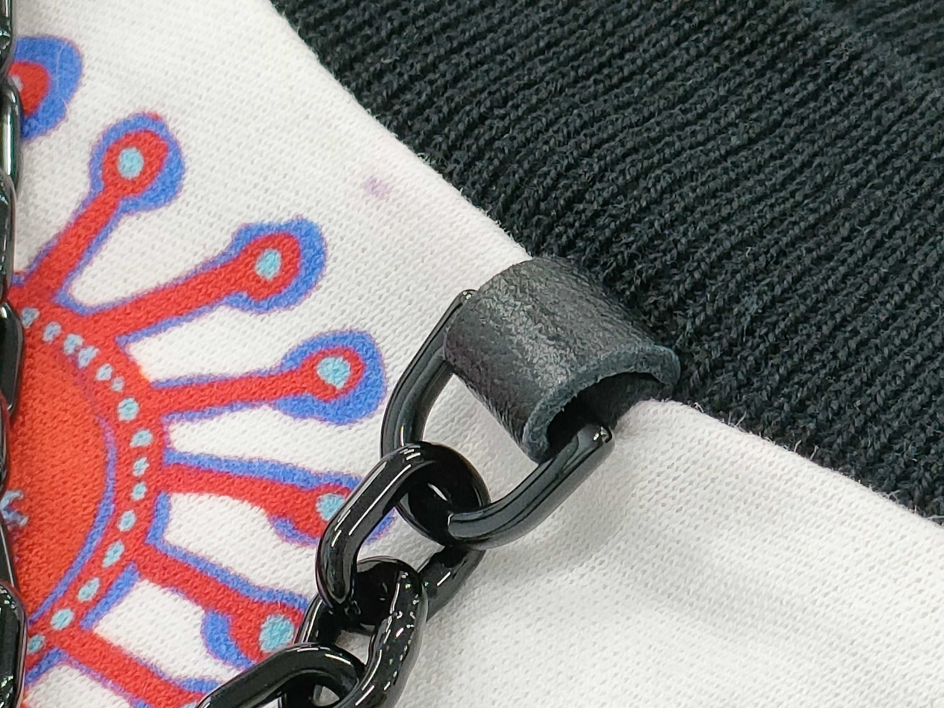 LOUIS VUITTON LOUIS VUITTON Yayoi Kusama Collaboration Limited Edition Short Sleeve Chain T-Shirt, Size S