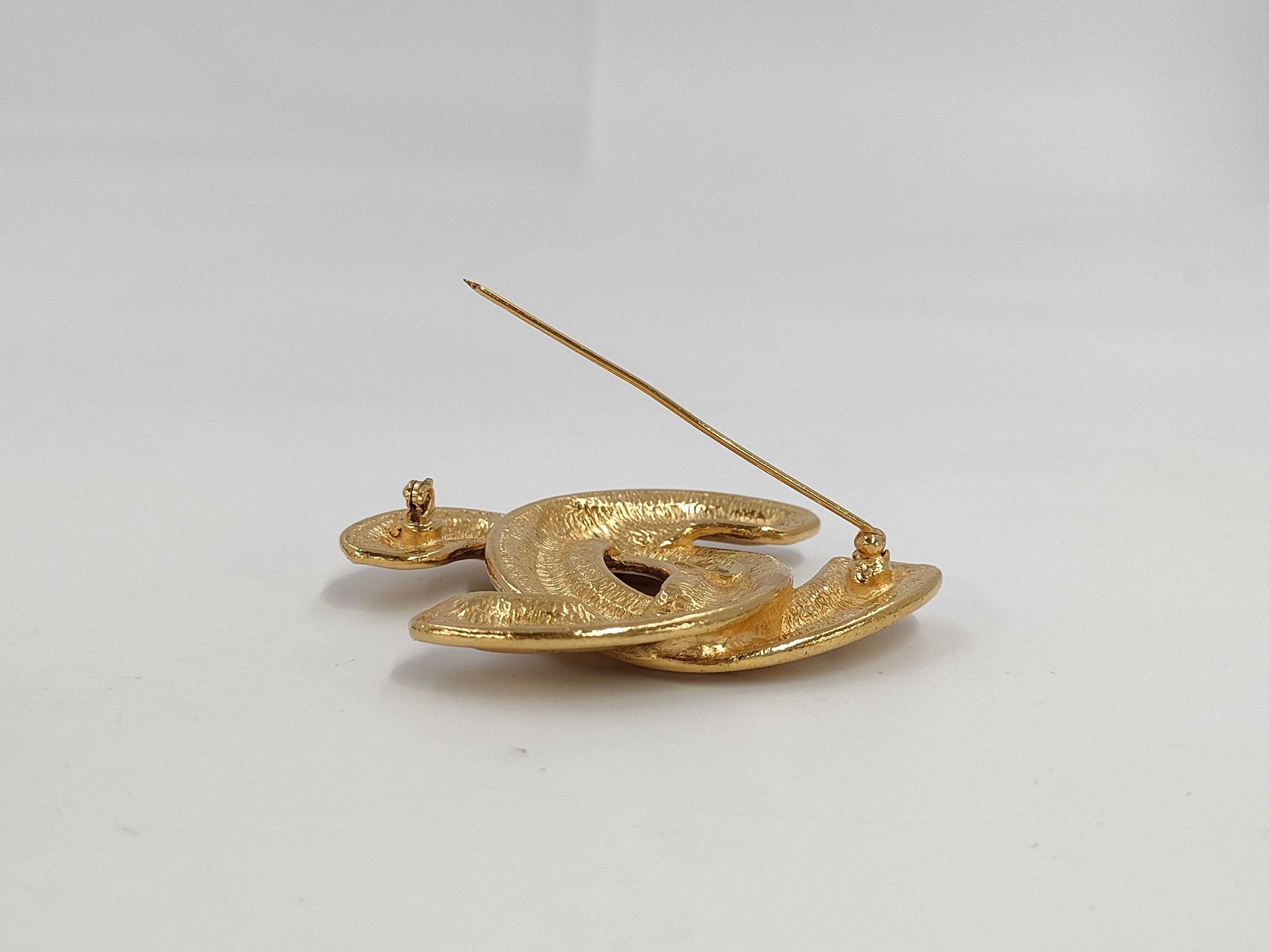 CHANEL Matelasse Coco Mark BR Brooch