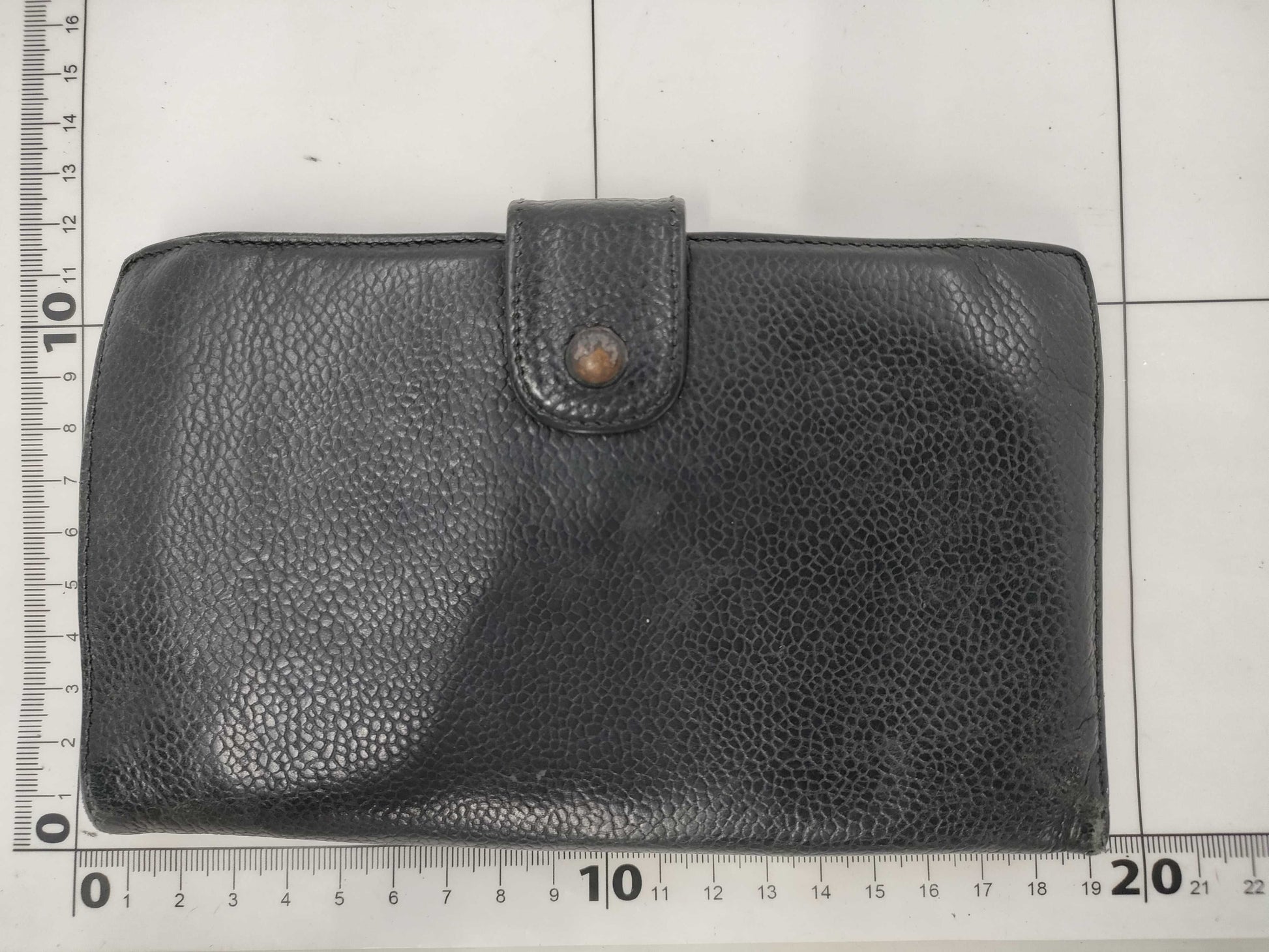 CHANEL Coco Mark Bi-fold Wallet, Caviar, G Hardware, Black, 3651041