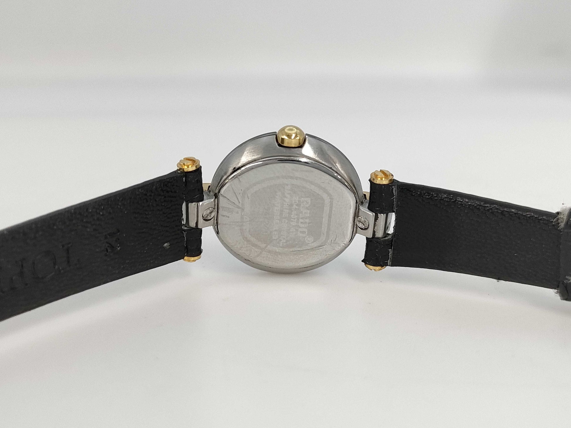 RADO 204.4079.4N 32967261 Quartz Women's Watch