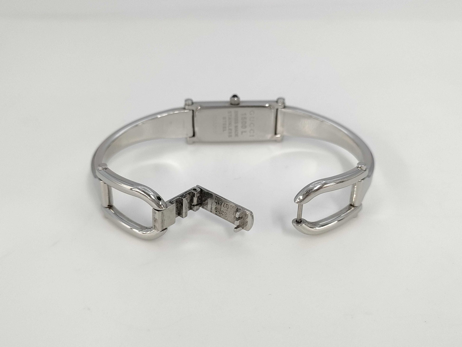 GUCCI 1500L 12532031 Quartz Shell Dial Women's Watch