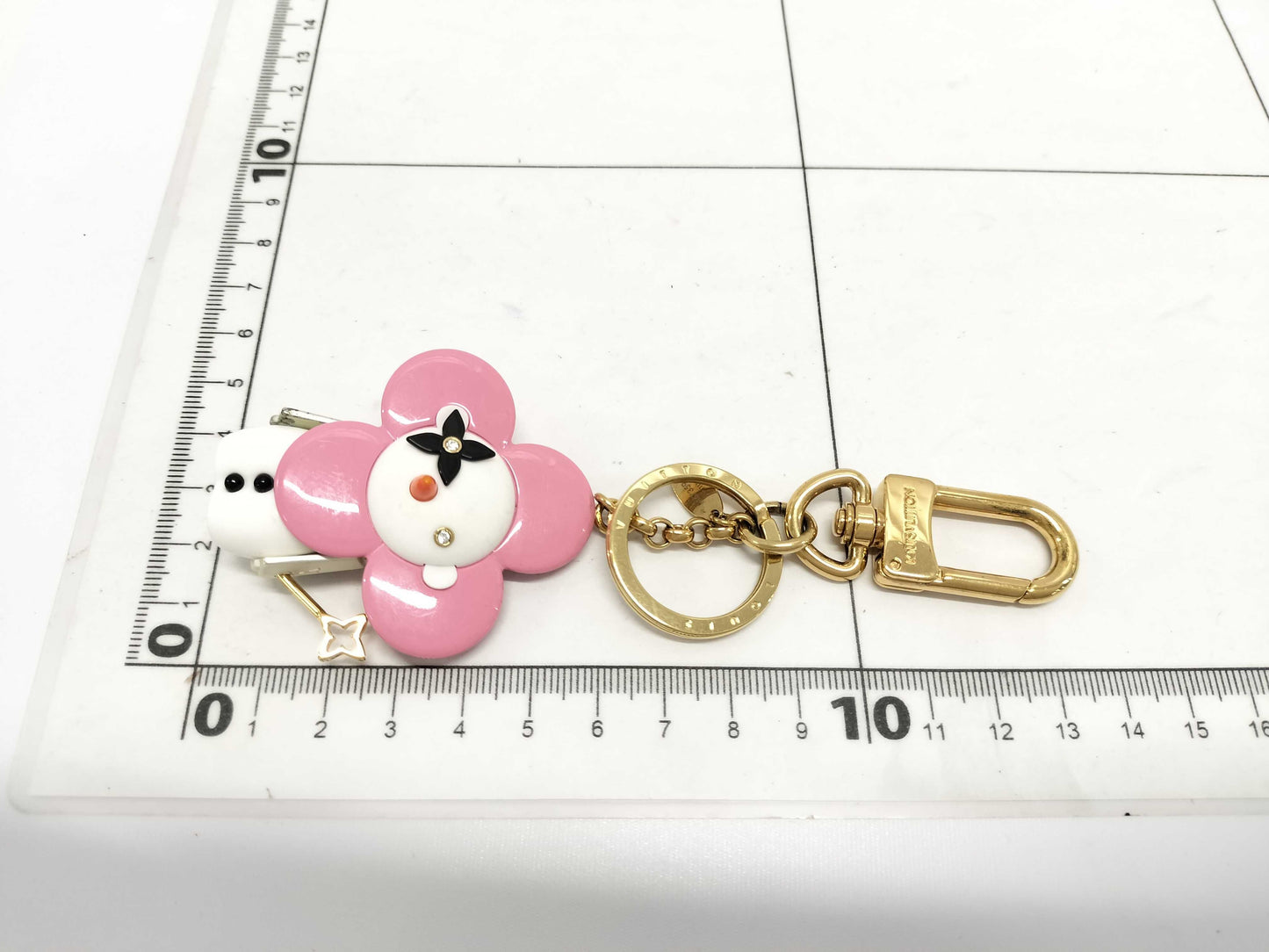 LOUIS VUITTON Louis Vuitton Vivienne Charm Key Case/Key Holder