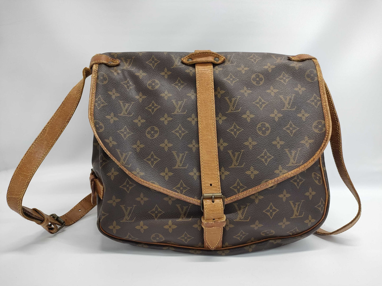 LOUIS VUITTON Monogram Saumur Shoulder Bag