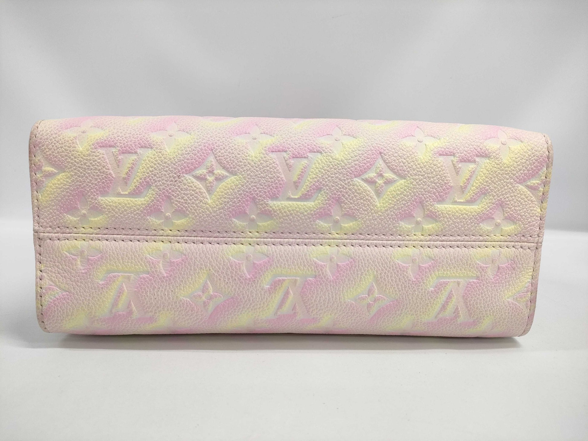 LOUIS VUITTON On the Go PM Tote Bag Handbag