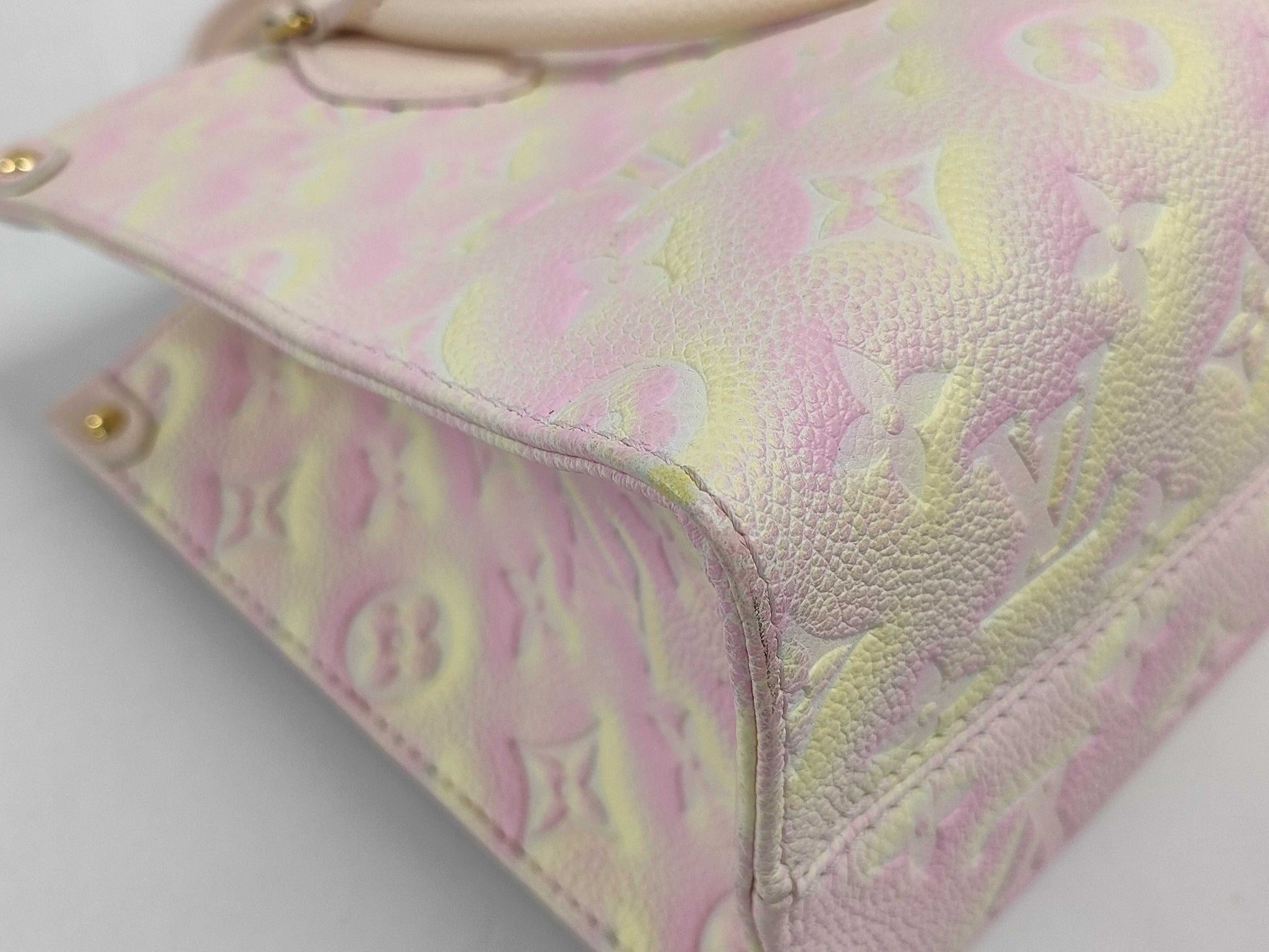 LOUIS VUITTON On the Go PM Tote Bag Handbag