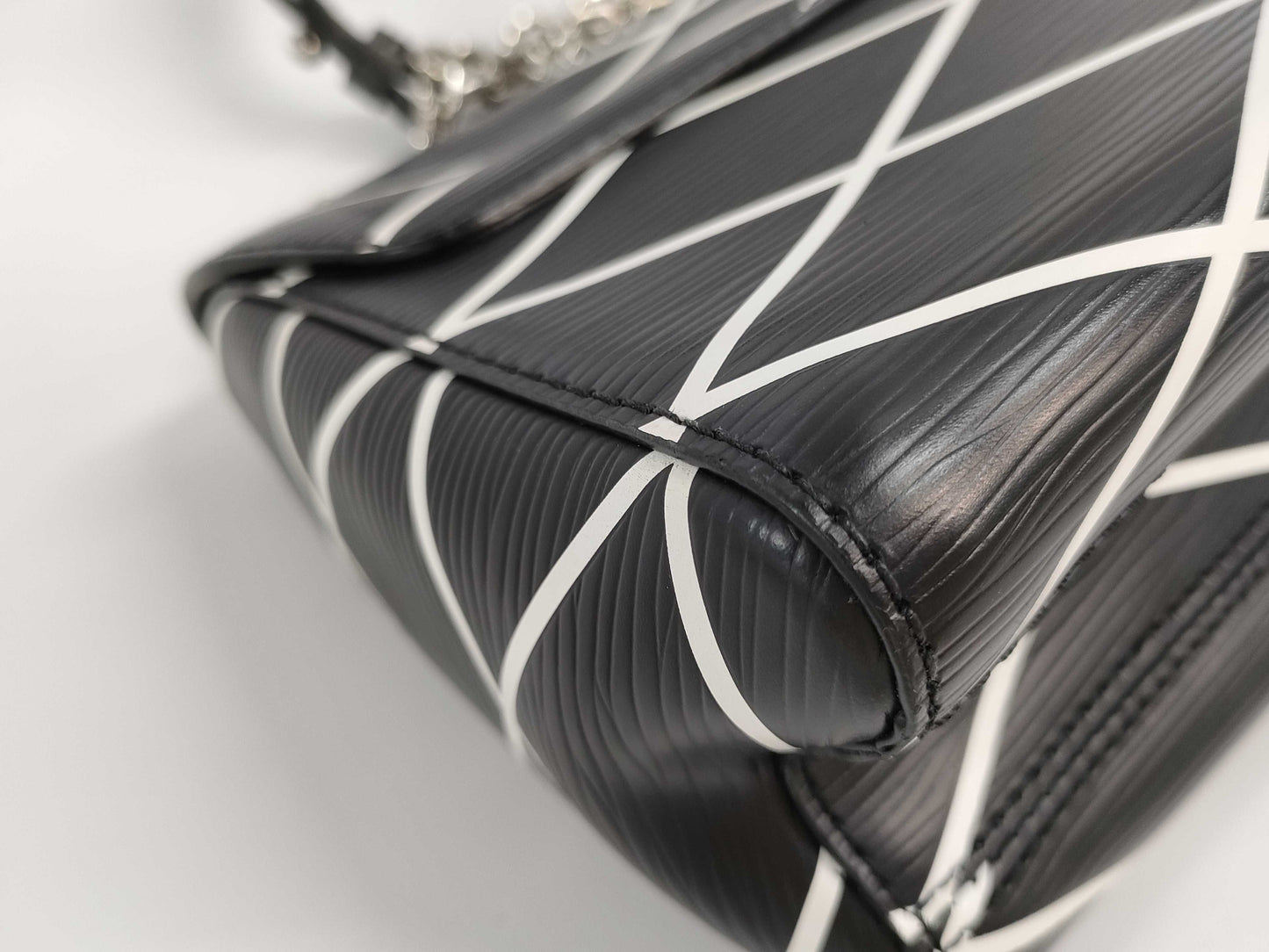 LOUIS VUITTON Twist Shoulder Bag