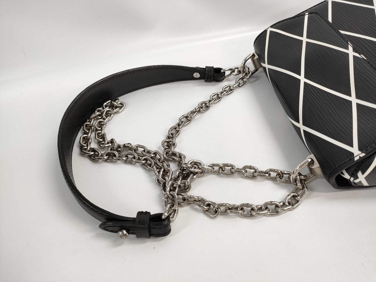 LOUIS VUITTON Twist Shoulder Bag