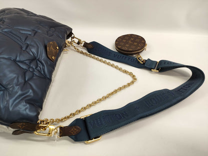 LOUIS VUITTON Maxi Multi Pochette Accessoires M21057 Shoulder Bag