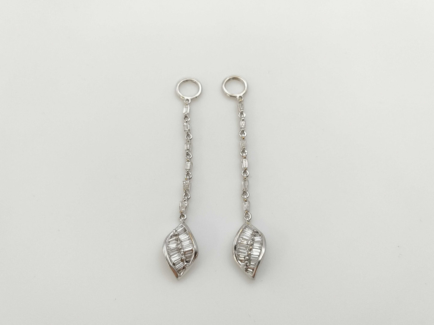 D0.27/0.27ct K18WG 2.4g Charm 