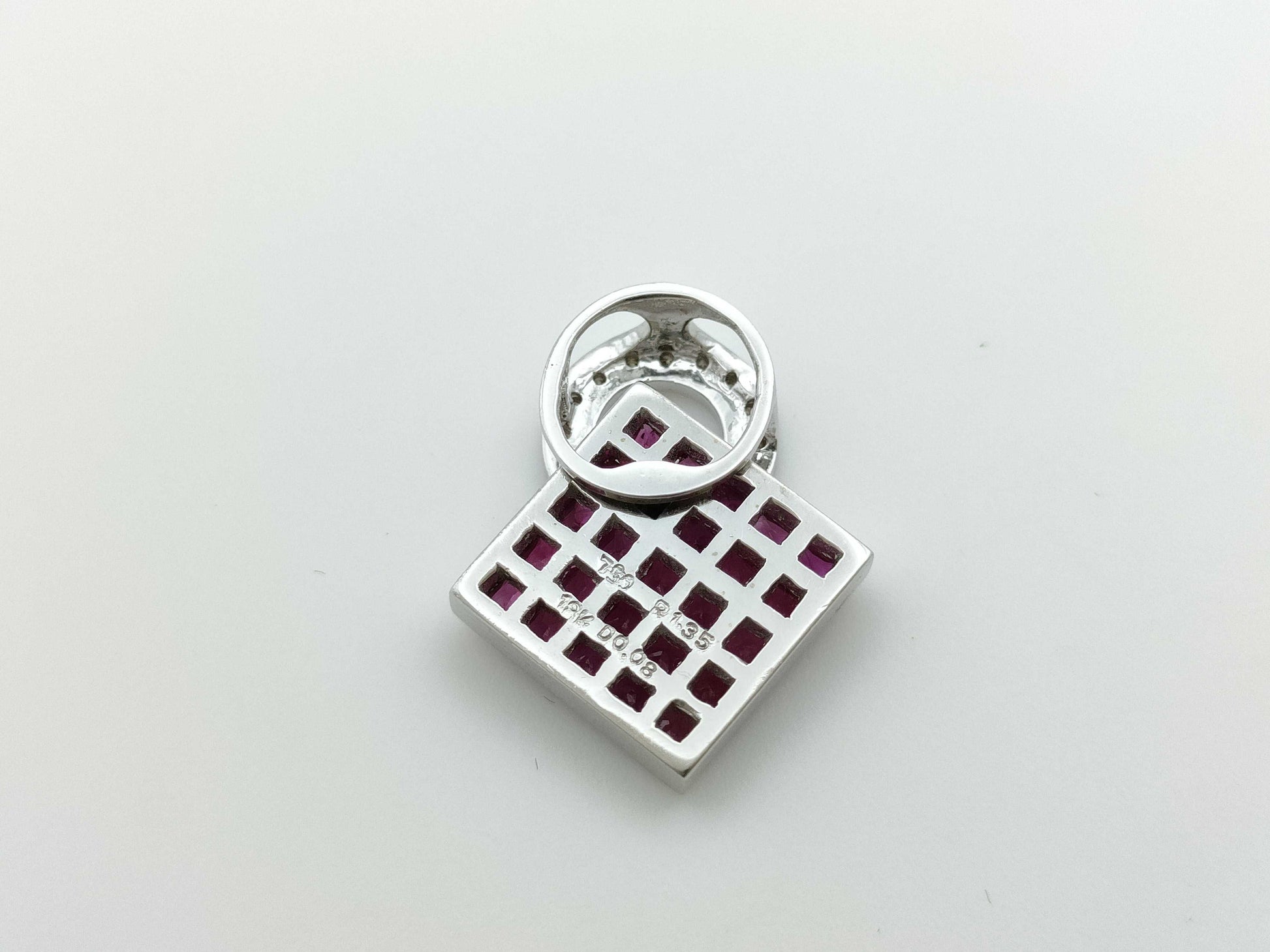 R1.35ct D0.03ct 750 4.0g Pendant top 