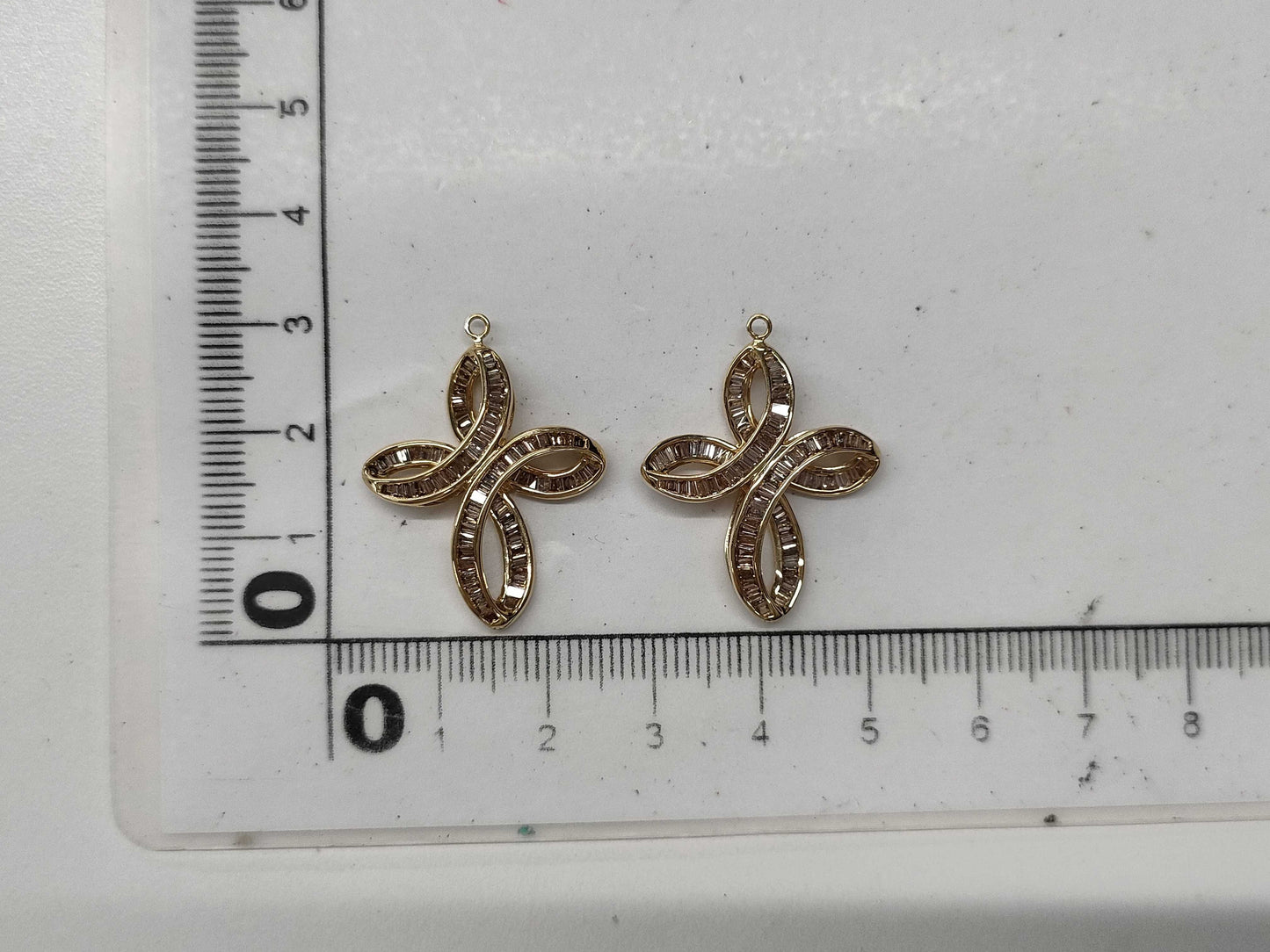 D0.83/0.83ct K18 5.3g Charm 