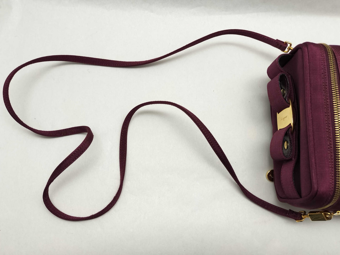 Salvatore Ferragamo Vara 2-Way Handbag, Shoulder Bag, Cylindrical, Bordeaux, Box, Purple GD Hardware