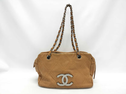 CHANEL Diamond Stitch Chain Tote Bag