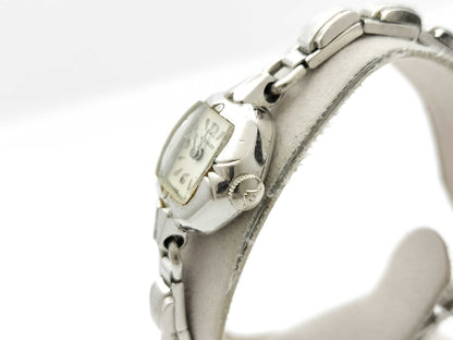 Wittnauer Hand-wound Women's Watch