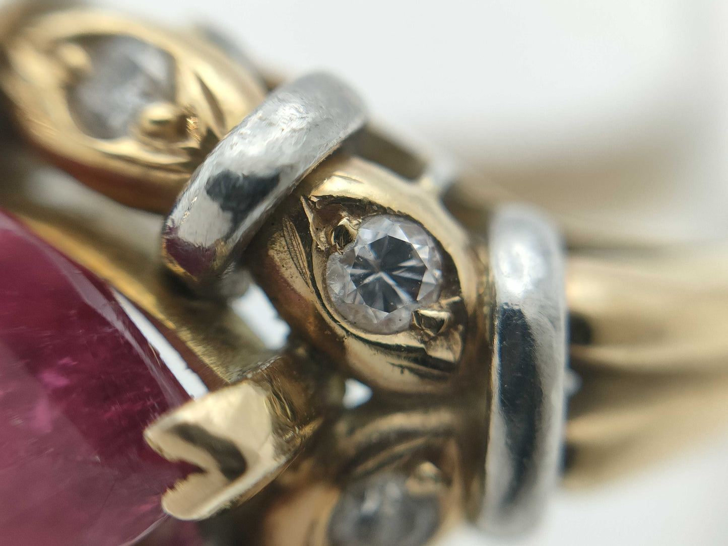 1.6ct colored stone, D0.156ct, 6.2g, K18/PT900 ring 