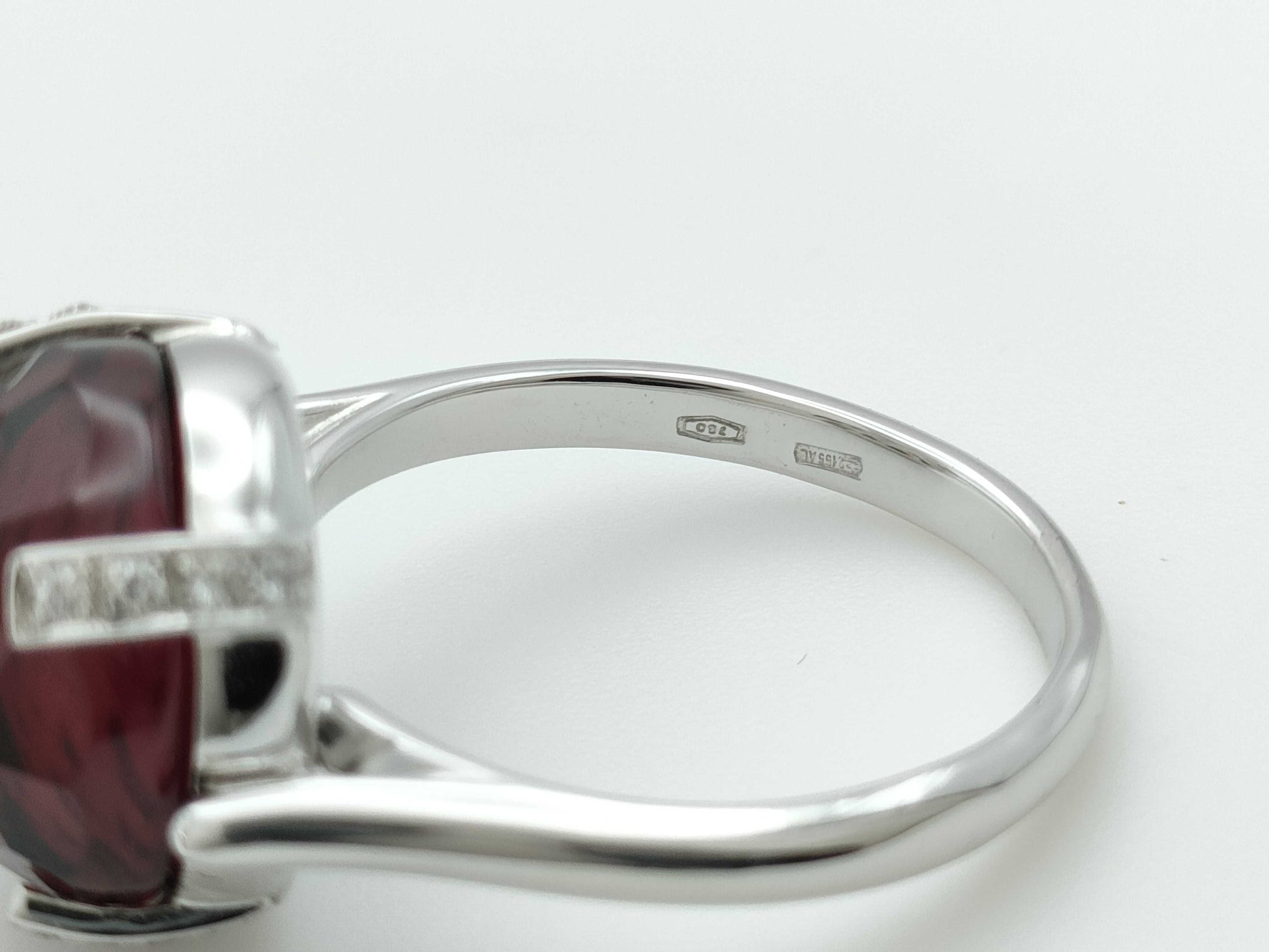 BIBIGI Color Stone 750 6.9g Ring 