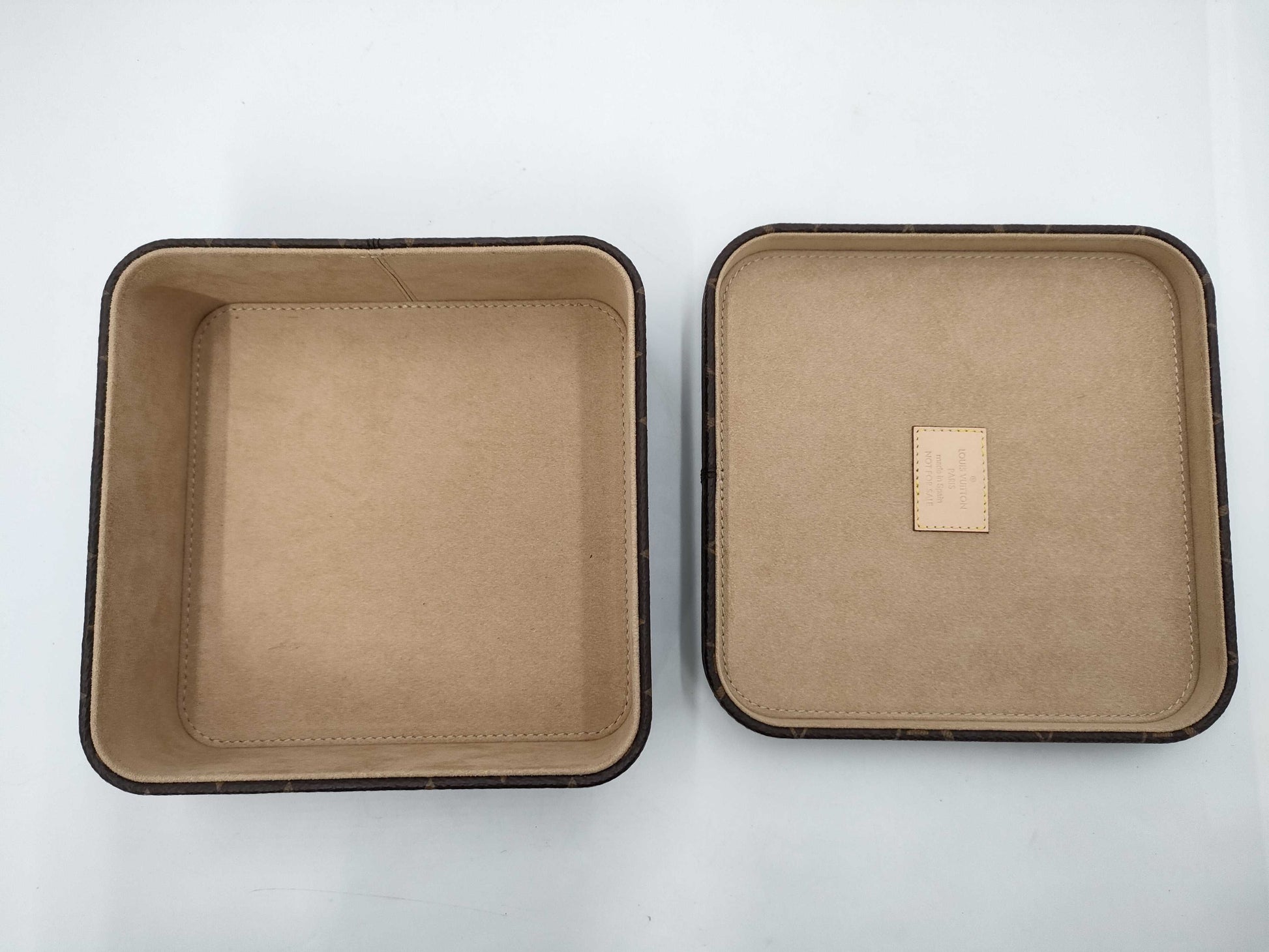 LOUIS VUITTON Louis Vuitton Boite Camille GM Other Accessories