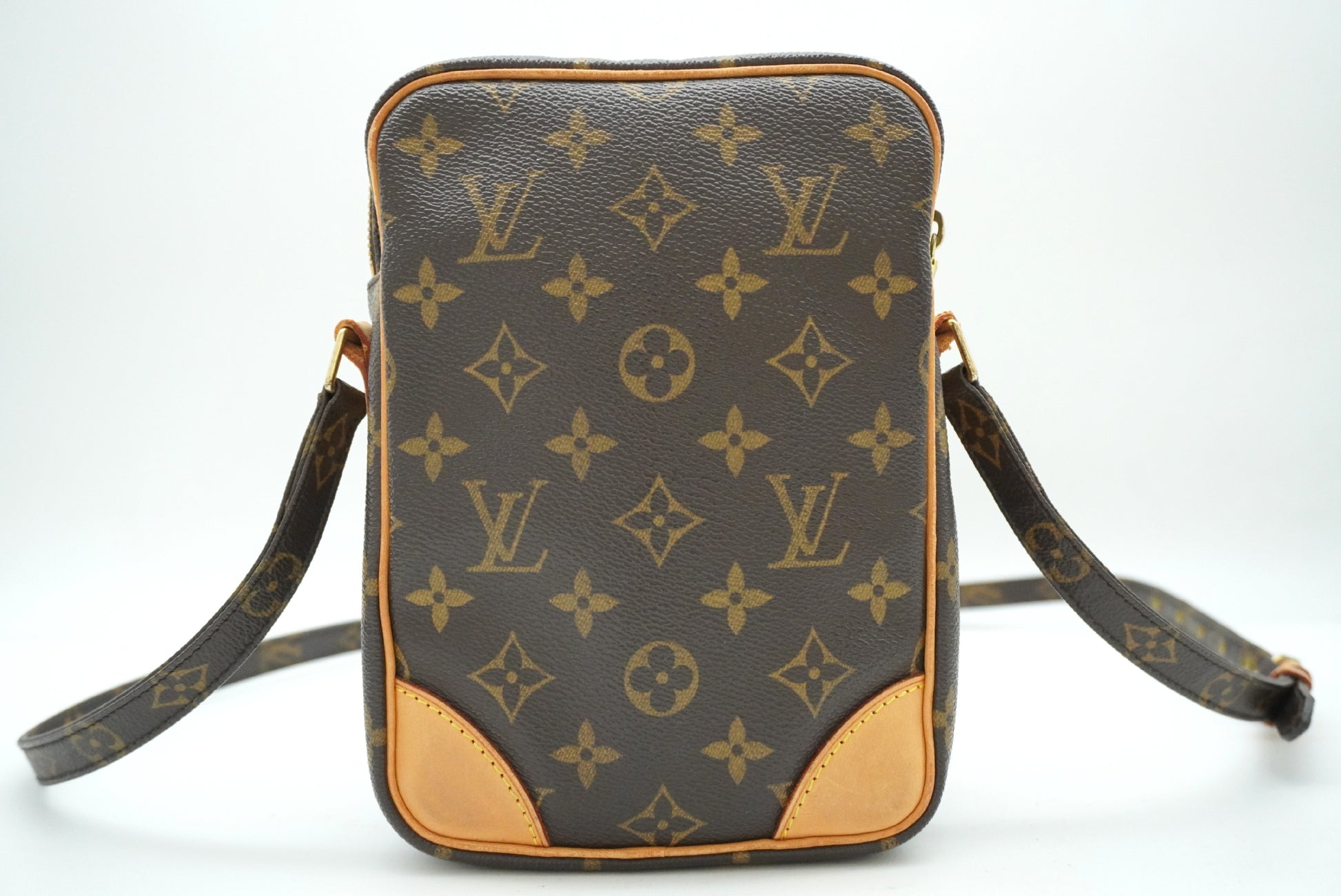 LOUIS VUITTON Monogram Amazon M45236 Shoulder Bag