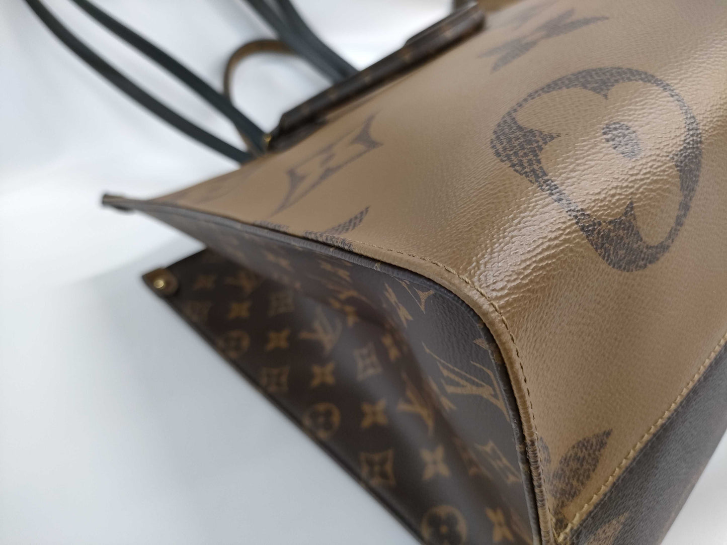 LOUIS VUITTON Monogram On the Go Handbag Tote Bag