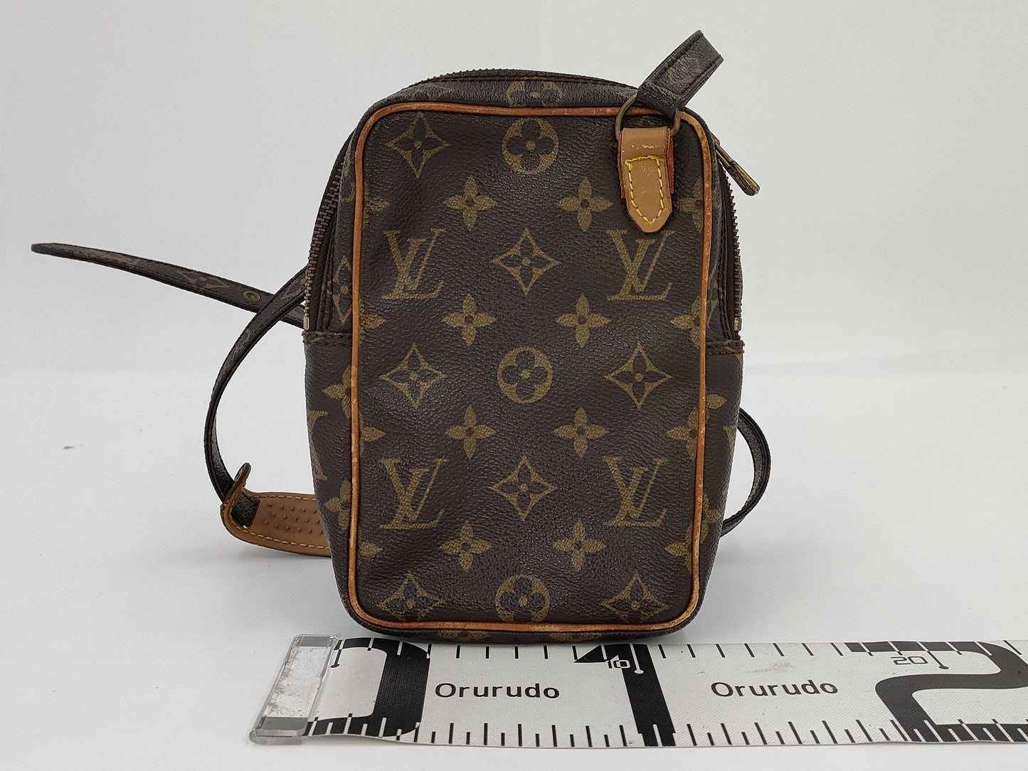 LOUIS VUITTON Louis Vuitton shoulder bag
