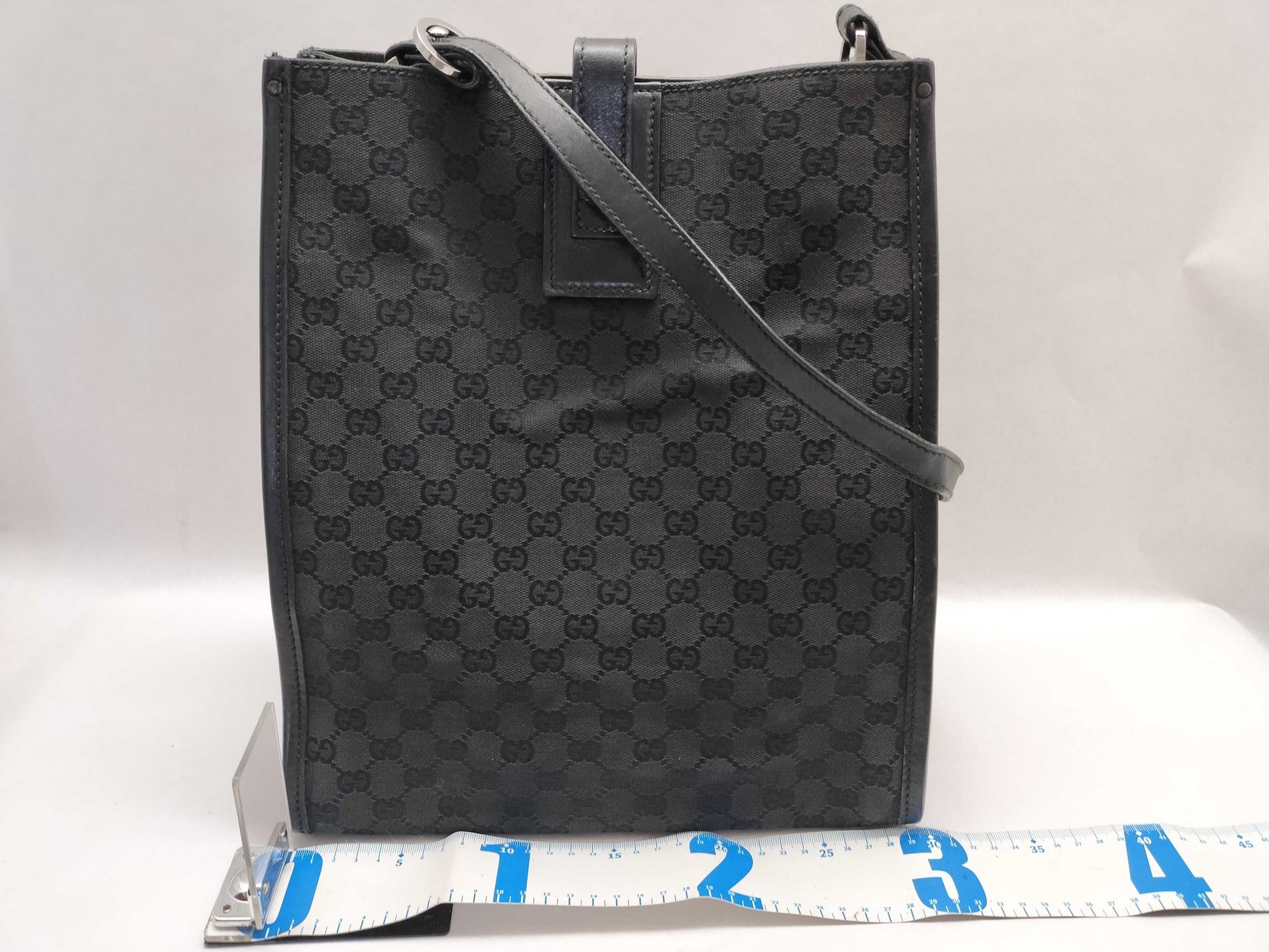 GUCCI GG Canvas GG Canvas Shoulder Bag 109104 Black Shoulder Bag