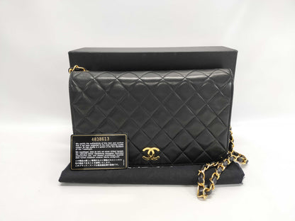 CHANEL Matelasse Black Chain Shoulder Bag