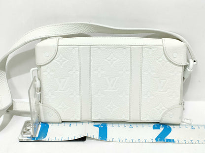 LOUIS VUITTON Monogram LV Shoulder Bag