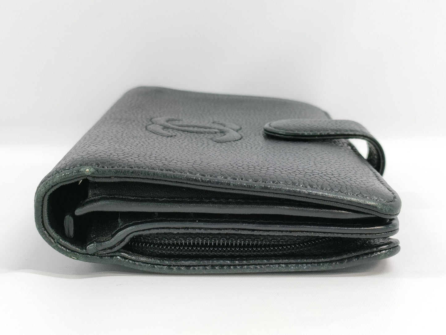 CHANEL Caviar Leather Bi-fold Long Wallet 16987799 Wallet