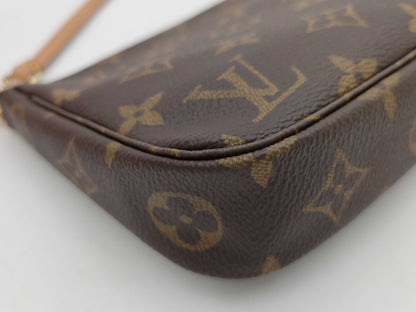 LOUIS VUITTON LV Monogram Pochette Accessoires M51980 BJ0062 Handbag