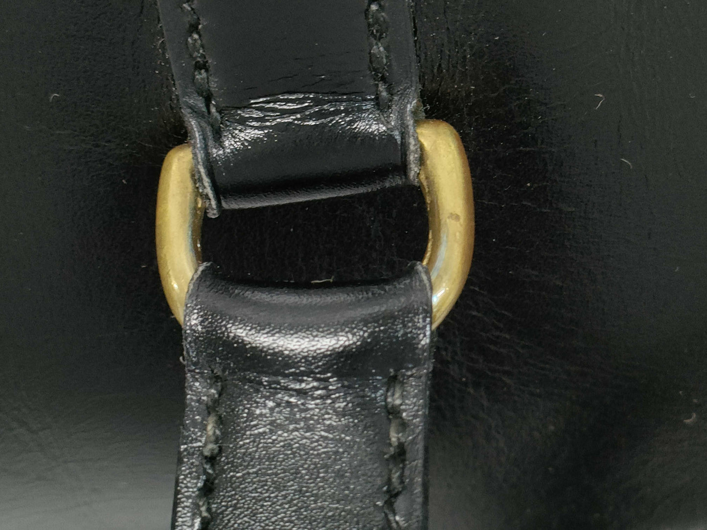 HERMES Small Rd Box Calf Handbag with 〇R Stamp