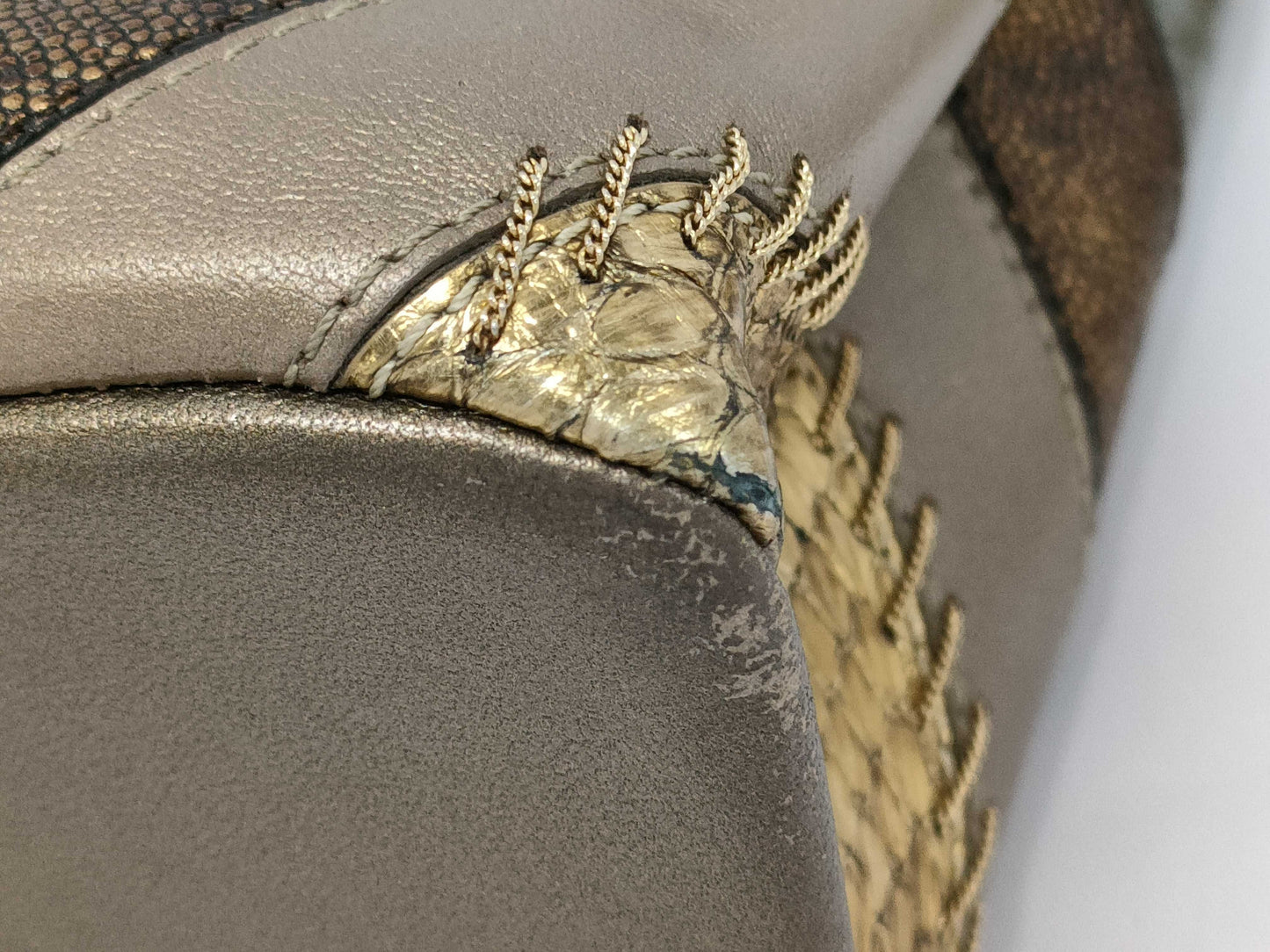 CHANEL Matelasse Chain Shoulder Python Shoulder Bag