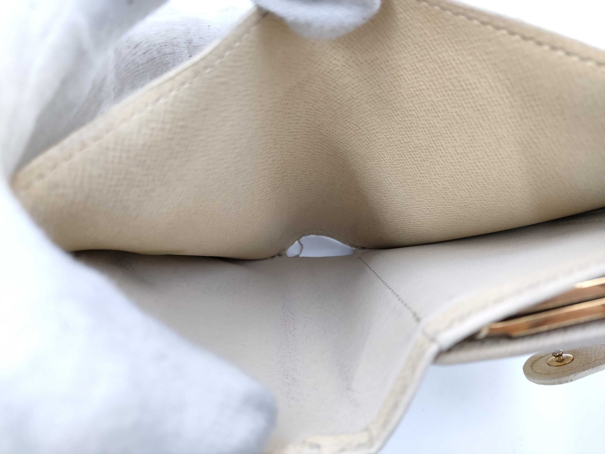 LOUIS VUITTON wallet