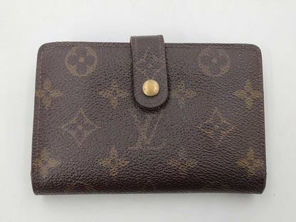 LOUIS VUITTON wallet