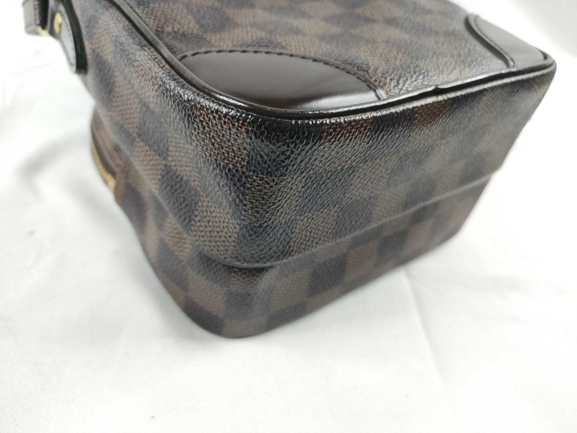 LOUIS VUITTON Damier LV Damier Amazon Shoulder Bag