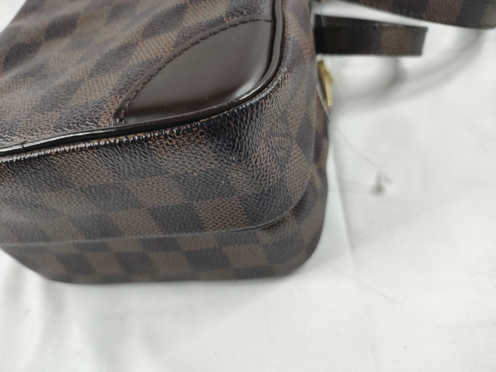 LOUIS VUITTON Damier LV Damier Amazon Shoulder Bag